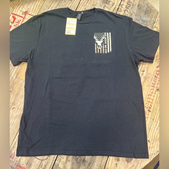 Men’s “Best Buckin’ Dad Ever” Short Sleeve - Picture 1 of 5